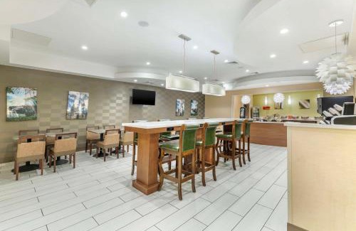 Woburn Hotel | Best Western Plus New Englander