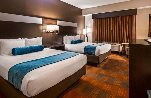 Pineville Hotel | Best Western Plus Pineville-Charlotte South