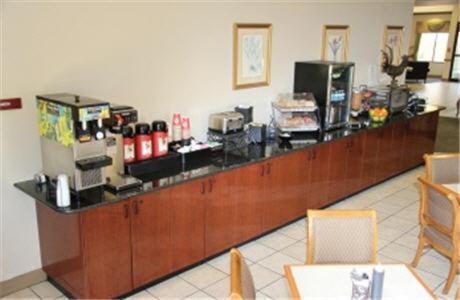 Greenville Hotel | Best Western Plus Suites Greenville