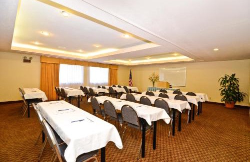 West Covina Hotel | Best Western Plus West Covina Inn