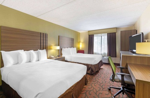 Rochester Hotel | Best Western Rochester Marketplace Inn