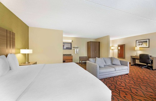 Rochester Hotel | Best Western Rochester Marketplace Inn