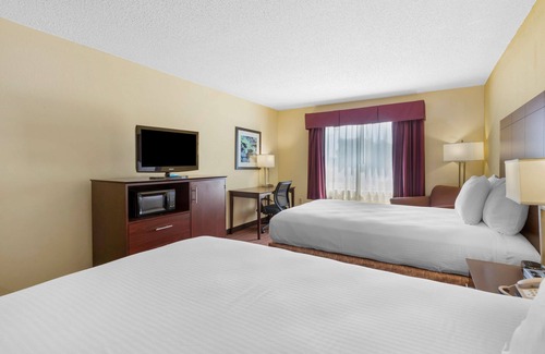 Normandy Shores Hotel | Best Western Seneca-Clemson