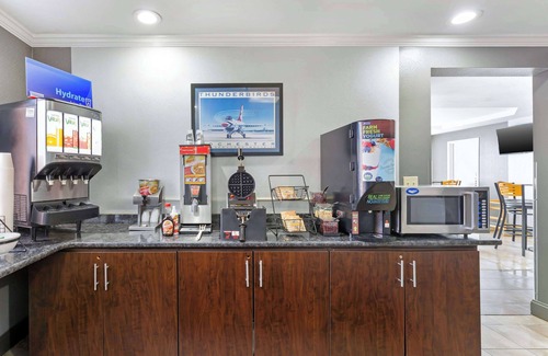 Rochester Hotel | Best Western The Inn At Rochester Airport