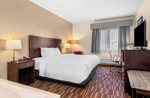 Urbana Hotel | Best Western University Inn