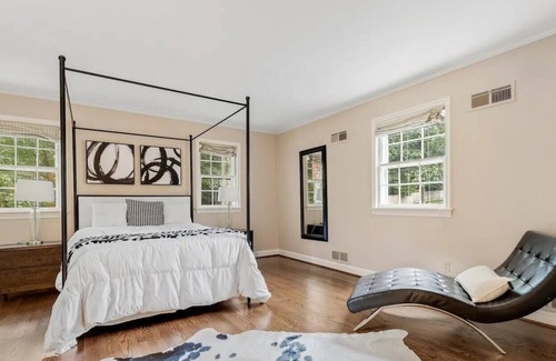 Bethesda House | Bethesda Home Away from Home