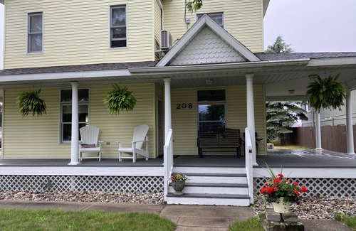 Gaylord Apartment | Betsy Ross, Great Downtown, Residence