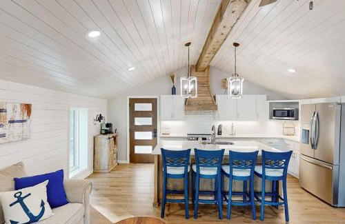 Mid America House | Betty Jo's Bungalow