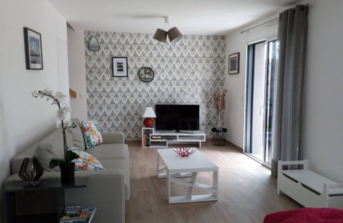 Benouville House | Between Ouistreham and Cabourg (Benouville chateau)