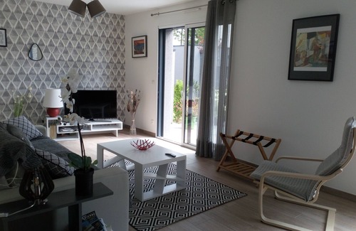 Benouville House | Between Ouistreham and Cabourg (Benouville chateau)