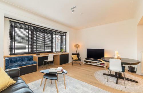 Antwerp Apartment | Between the theaters of Antwerp