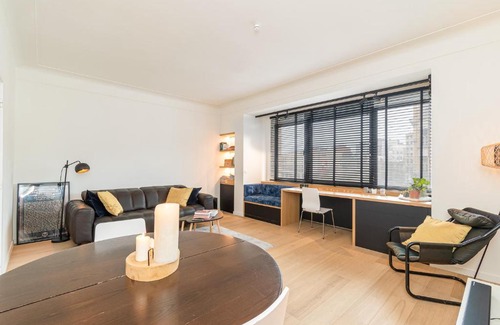 Antwerp Apartment | Between the theaters of Antwerp