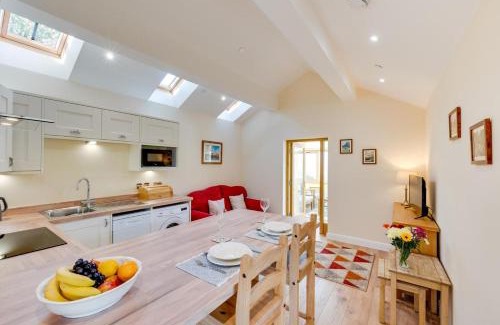 Llanrwst House | Beudy Bach