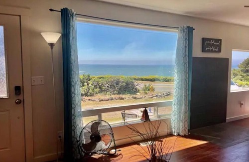 Beverly Beach House | Beverly Beach Bear Home- Ocean View