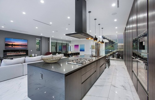 Melrose House | Beverly Grove Villa #M with Pool