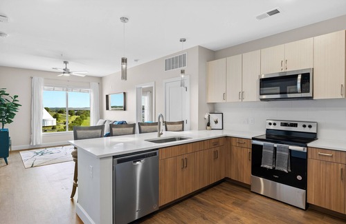 The Gulch Apartment | Beverly Hills Penthouse Suite The Gulch
