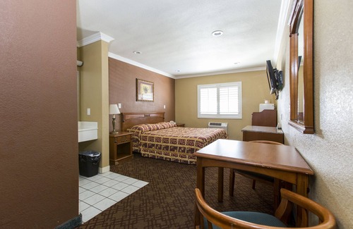 Fairfax District Hotel | Beverly Inn