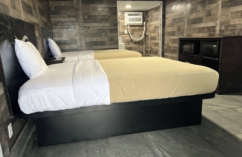 Mobile Hotel | BEVERLY MOTEL