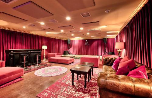 Joshua Tree Villa | Beyond: Historic Rock & Roll Studio