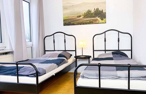 Solingen Apartment | BH10 Boardinghouse Werewolf by Teamflats