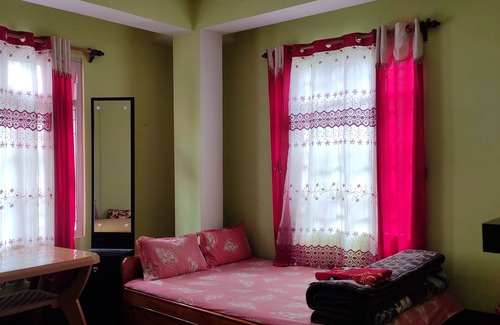 Mirik Hotel | Bhagirath Homestay
