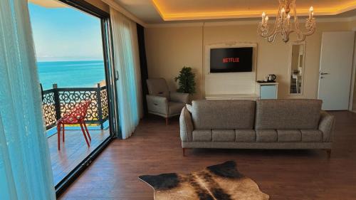 Akcaabat Hotel | BİLİRİS HOTEL
