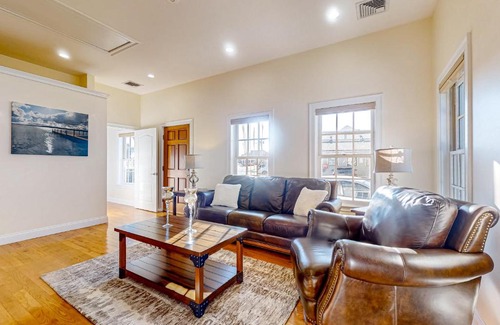Gloucester House | Bianca's House