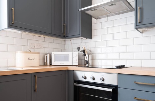 Graythwaite Cottage | Bibby Lot - sleeps 6 guests in 3 bedrooms