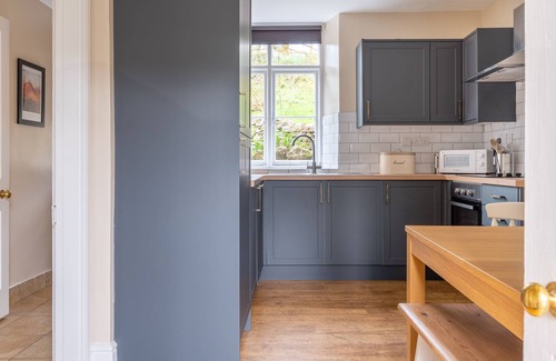 Graythwaite Cottage | Bibby Lot - sleeps 6 guests in 3 bedrooms