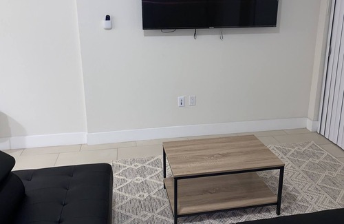 Edgewater Apartment | Big 2 bedrooms 2 baths Apartment by the water 🌊 🏝 ☀️