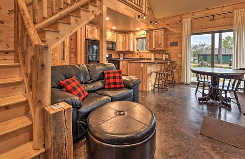 Arbor Vitae Cabin | Big Arbor Vitae Lake Cabin: Fish, Boat & Hike
