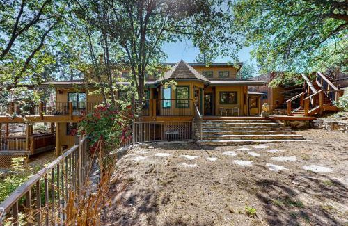 Fawnskin House | Big Bear 7th Heaven #714