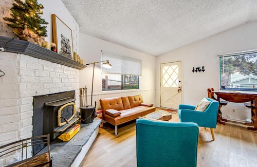 Sugarloaf House | Big Bear Base Camp