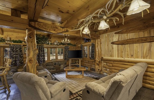 Boulder Junction Cabin | Big Bear Hideaway - Panda Pad log cabin in Boulder Junction