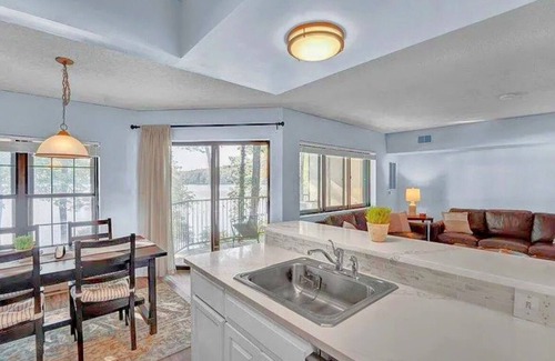 Lake Harmony Condo | Big Boulder Relaxation
