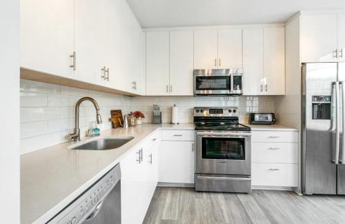 Central Business District Apartment | Big Easy Elegance: 4-Bedroom Condo in the Heart of New Orleans