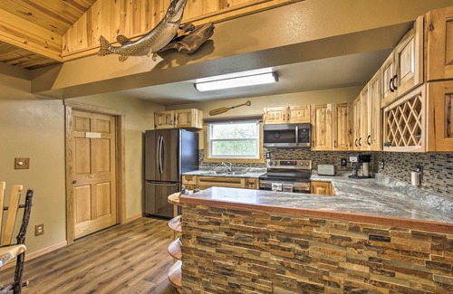 Rice Lake House | 'Big Fish Bay Hideaway' - Rice Lake Home w/Dock!