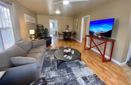 Central - Terry House | Big Green Cozy Home in Central Billings w/ Comfy beds