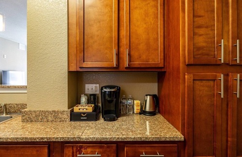 Downtown Tampa Apartment | Big Guava in Channelside 2/2 Double Master King
