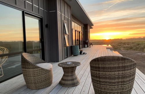 Hokitika Apartment | Big Heart Beach