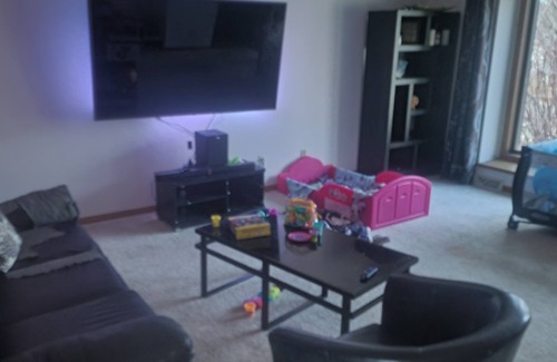 Madison House | Big House, Nice neighborhood, PET FAMILY FRIENDLY HOME