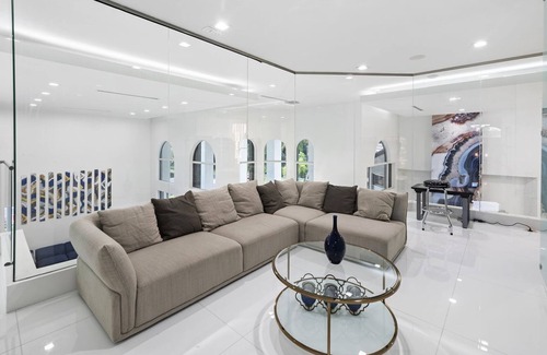 Davie Villa | Big House rental Davie Florida