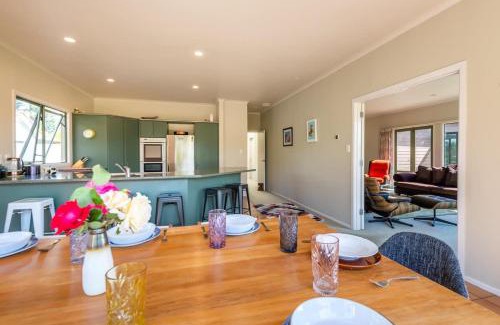 Tikitere House | Big Inn Brunswick