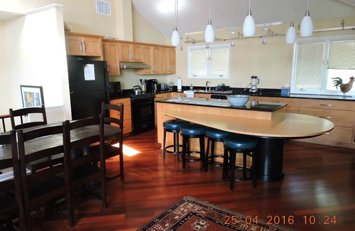 Winchester House | Big Lake Views Tims Ford Lake! Lots of space and great for family get togethers