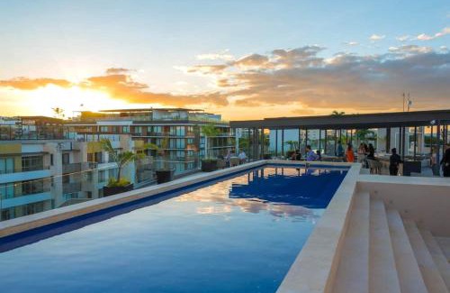 Luis Donaldo Colosio Apartment | Big loft 2br 2.5bth one block the beach
