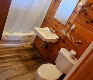 Bridgeport Hotel | Big Meadow Lodge
