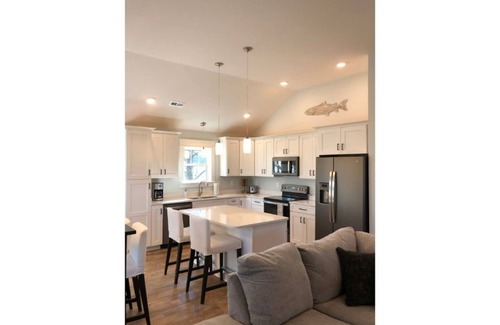 Colington House | Big Palmetto New 2BDR big comfortable living area