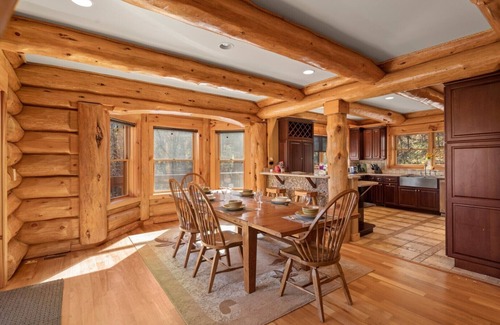 Lake Lure House | Big Rock Lodge - Mr. Lake Lure Vacation Rentals