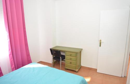 Perchel Norte House | Big room in heart dowtown