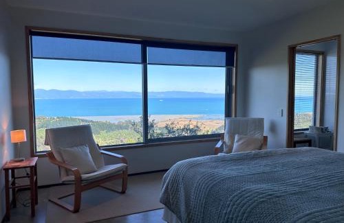 Todds Valley Bed & Breakfast | Big Sky Nelson Luxury Eco B&B
